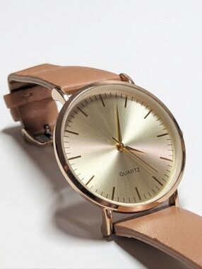 🔹(3for$20)🔹​Gold Quartz Watch with Tan Faux Leather Strap - Minimalist Style